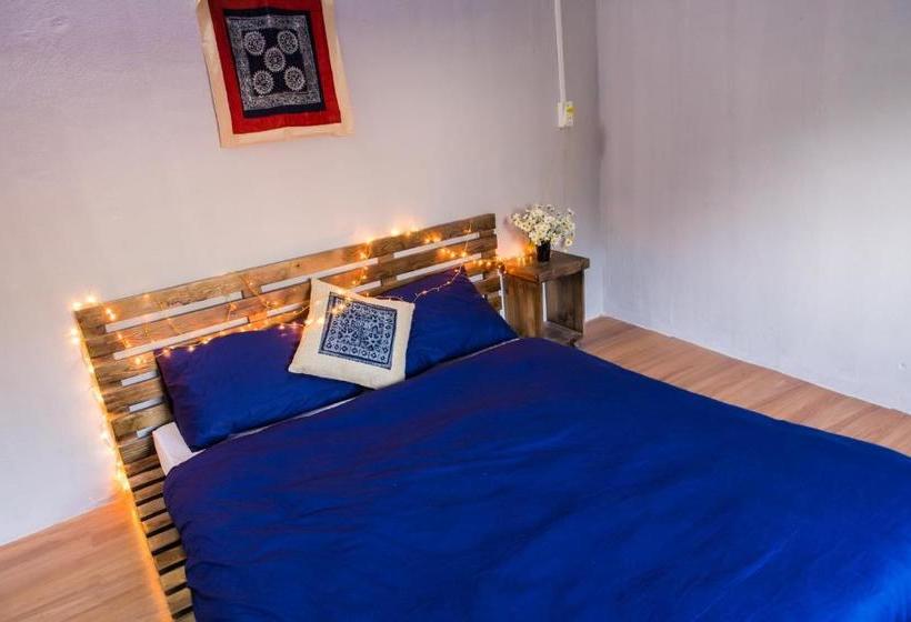 هاستل Cọ Home