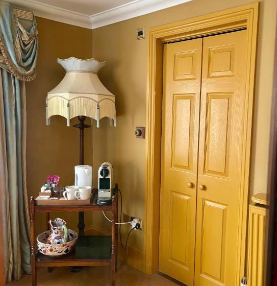 مبيت وإفطار Ebenezer S Place