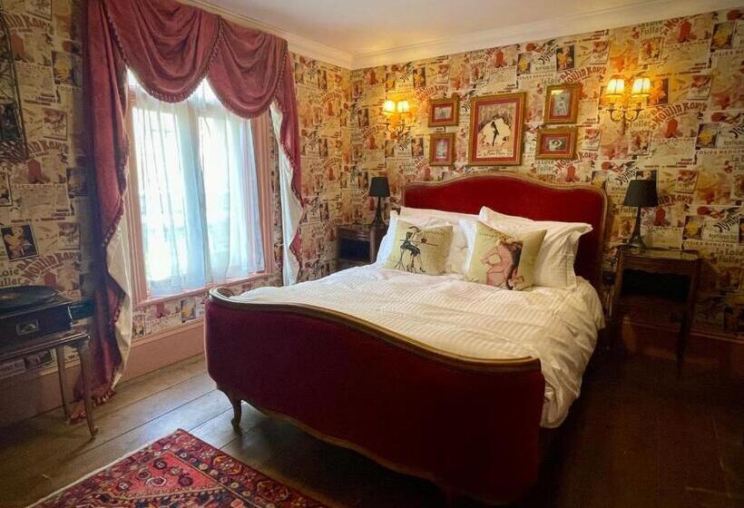 مبيت وإفطار Ebenezer S Place