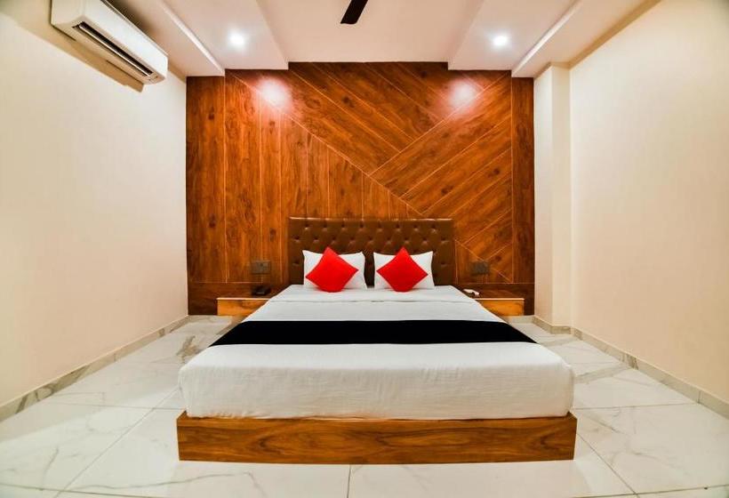 فندق Padmavati Fort View