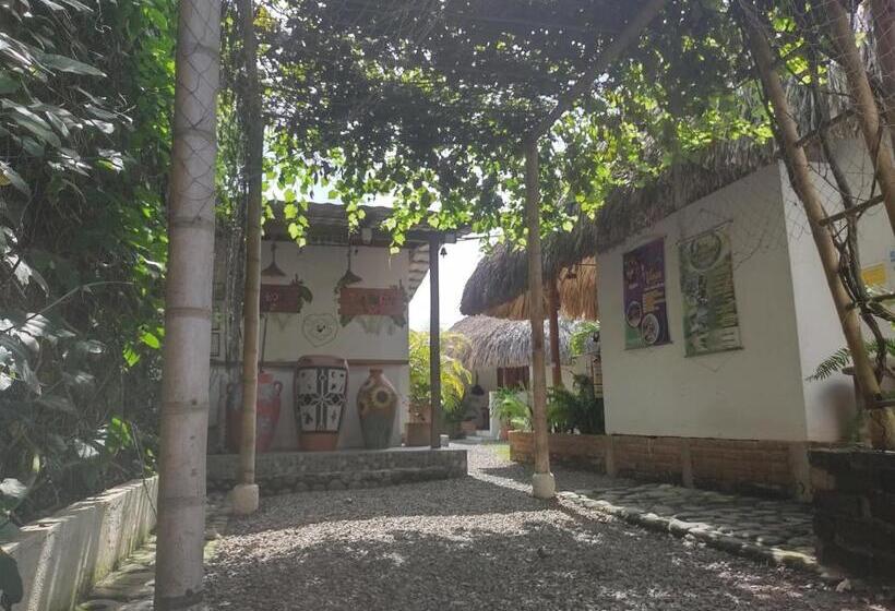 酒店 El Leon Feliz Palomino