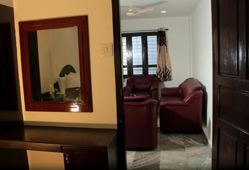 בית מלון כפרי Jaisas Paradise