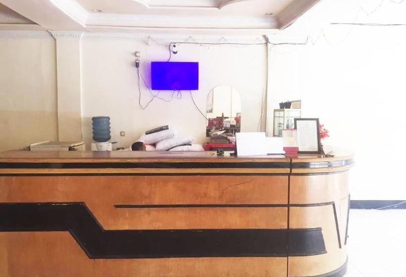 호텔 Oyo 2568 Orion