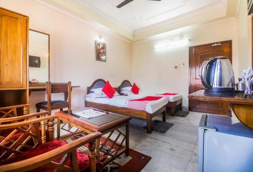 בית מלון כפרי Oyo 64911  Mayurjyoti