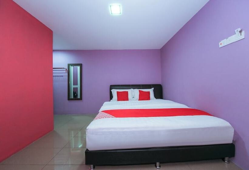 Отель Oyo 89650 Inn