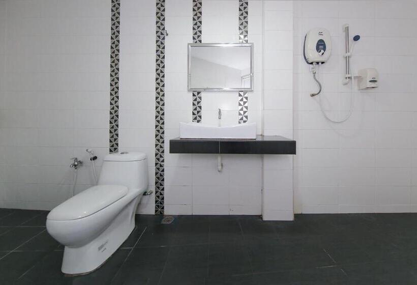 Отель Oyo 89650 Inn