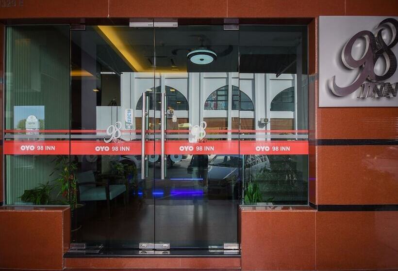 فندق Oyo 89775 98inn