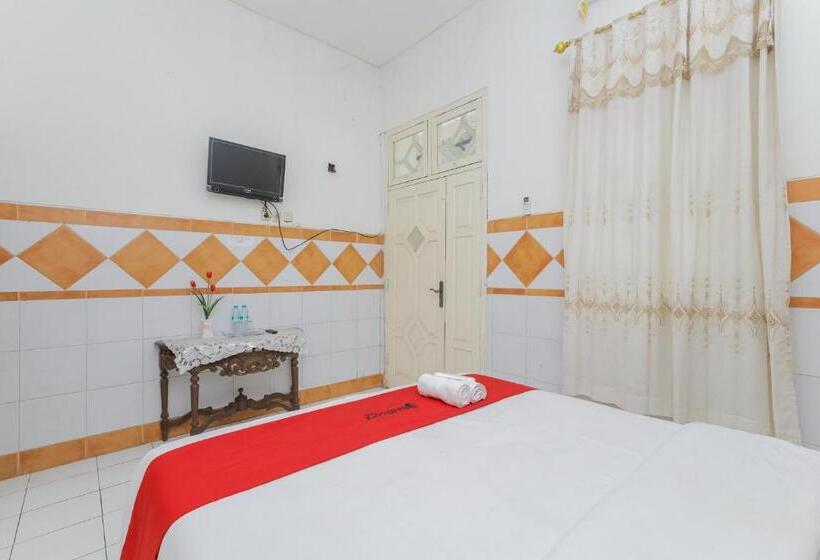 בית מלון כפרי Reddoorz Syariah At Mojosari