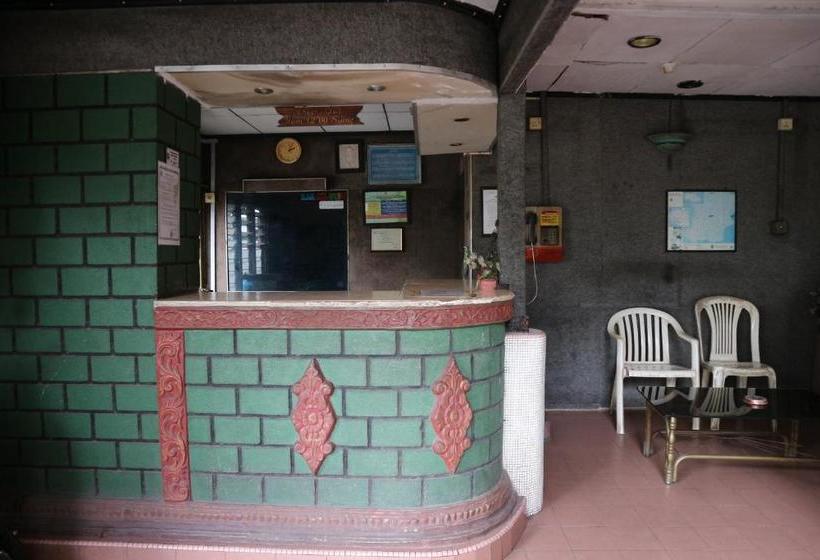 Spot On 2685 Hotel Surya