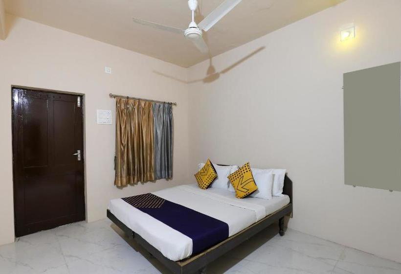 호텔 Spot On 64818 Minal