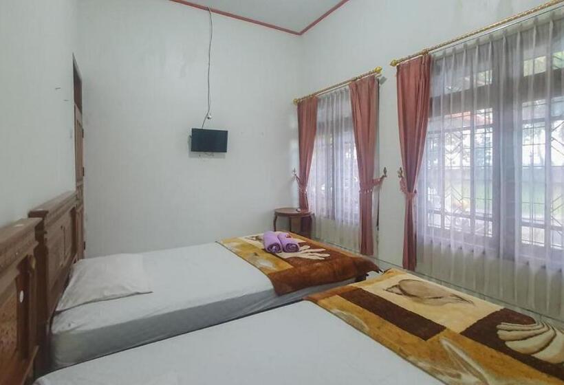 酒店 Villa Pakis Residence Banyuwangi