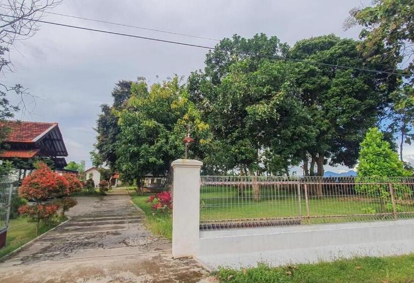 酒店 Villa Pakis Residence Banyuwangi