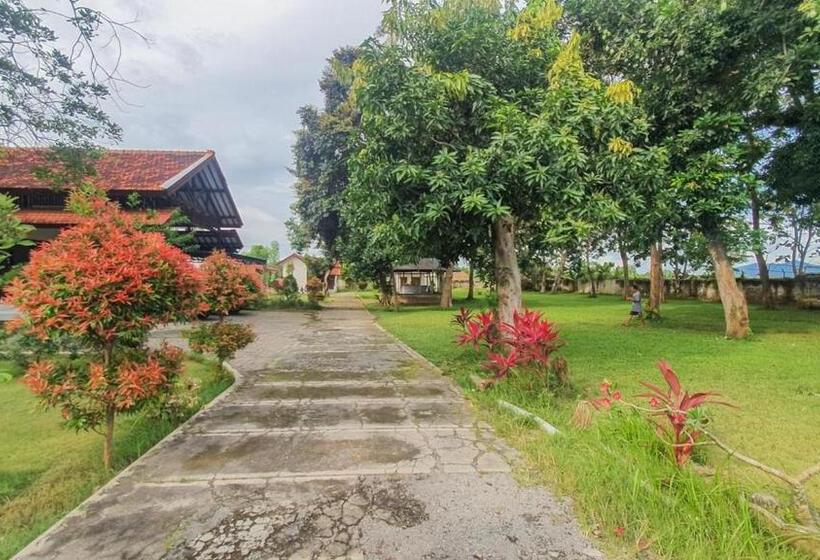 酒店 Villa Pakis Residence Banyuwangi