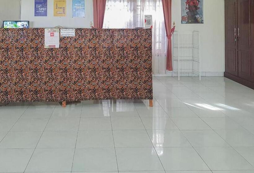 酒店 Villa Pakis Residence Banyuwangi