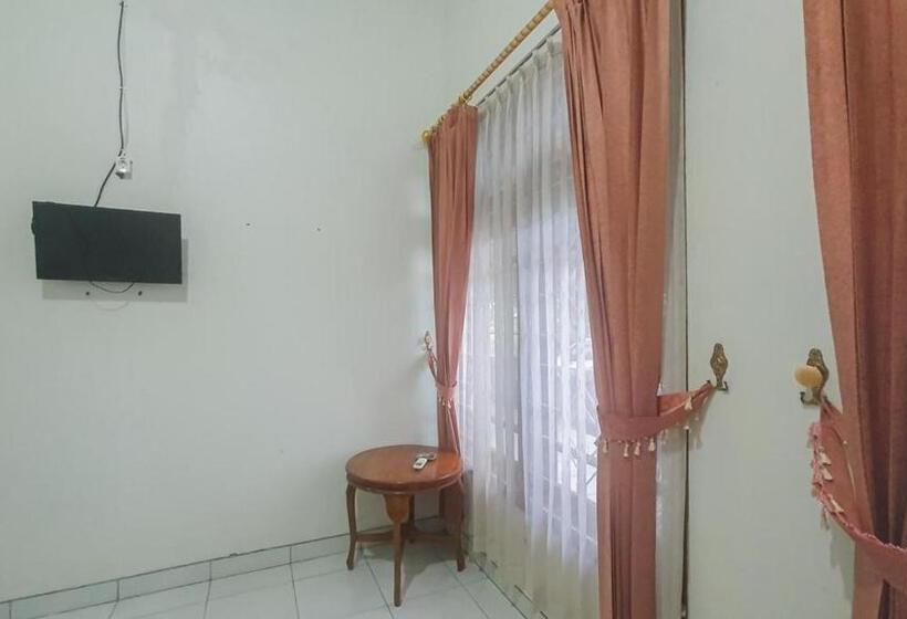 酒店 Villa Pakis Residence Banyuwangi