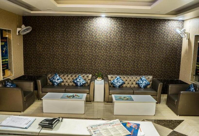 בית מלון כפרי Vrinda Anandam Resort