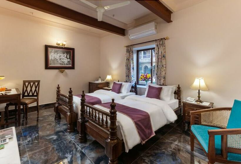 هتل Welcomheritage Mohangarh Fort