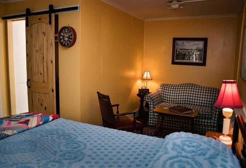 فندق على الطريق Rockwood Motor Court