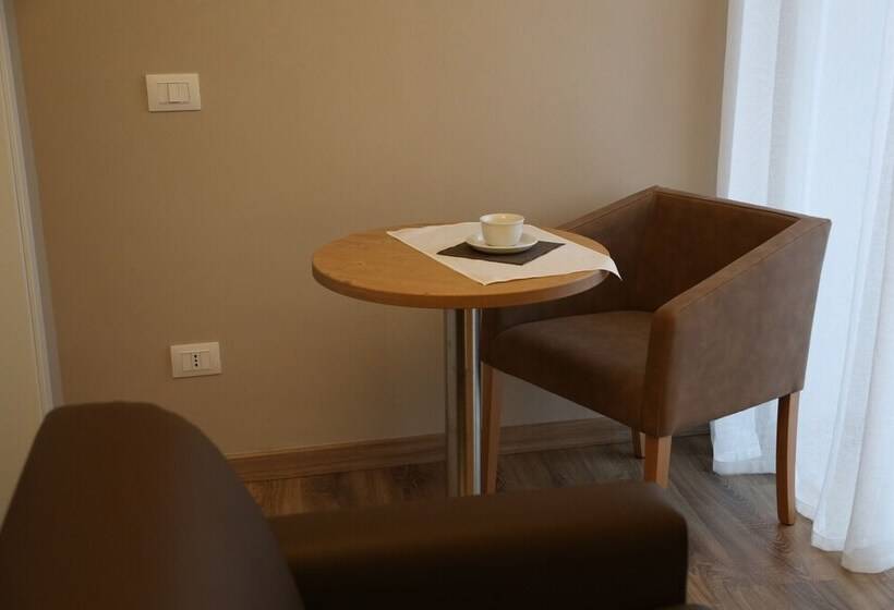 Пансион Montis Country & Charme