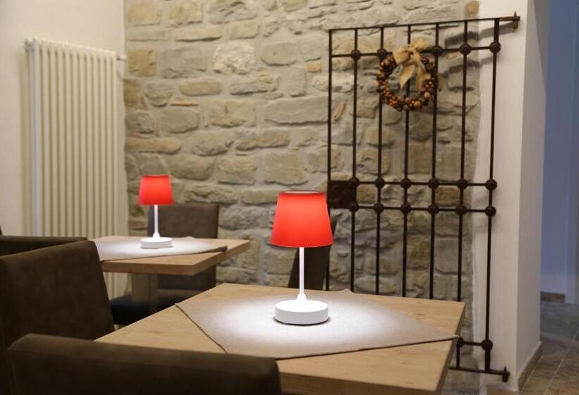 Пансион Montis Country & Charme