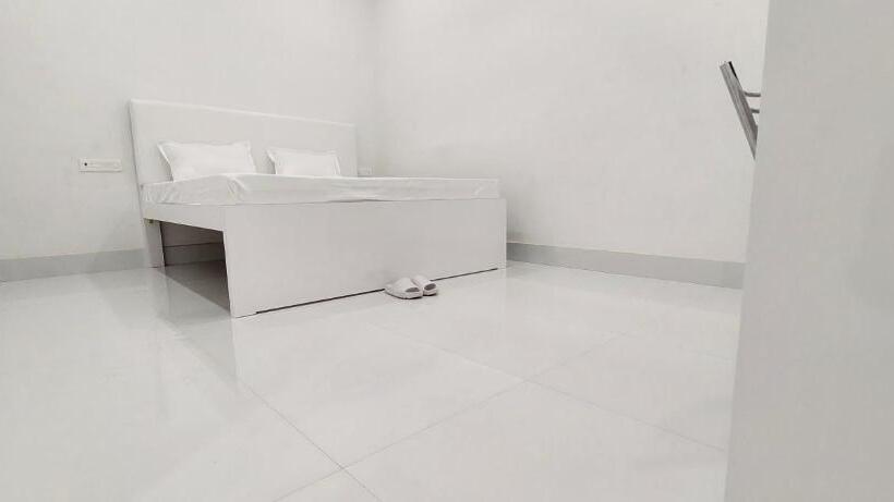 بنسيون Planet Star Homestay