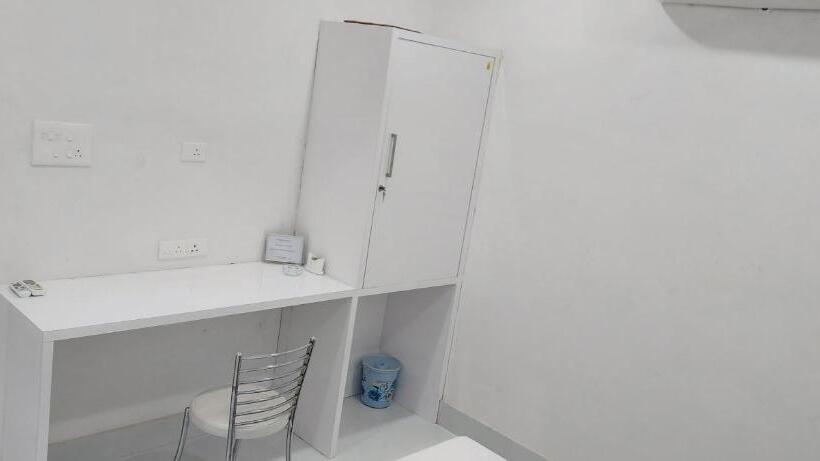 بنسيون Planet Star Homestay