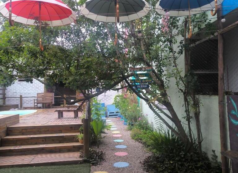 펜션 Pousada Caragua Poesia Na Praia