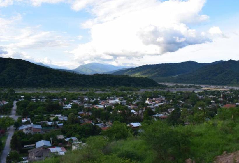 הוסטל Camino A Termas