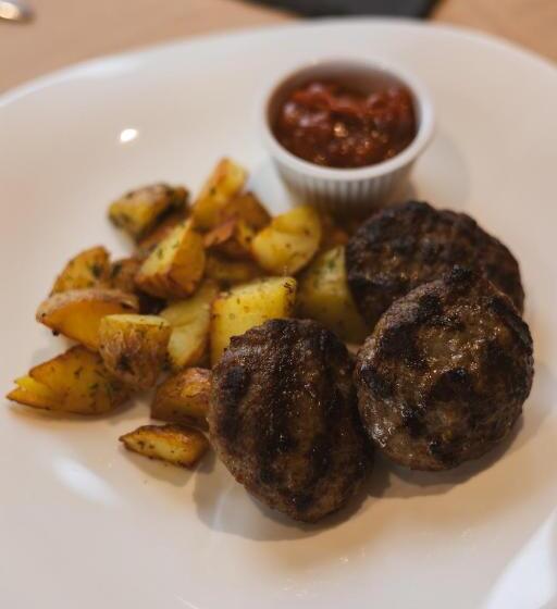 فندق And Spa Moreni