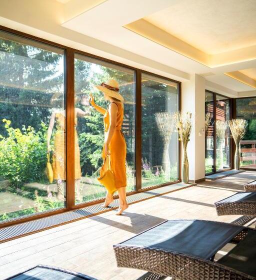 فندق And Spa Moreni