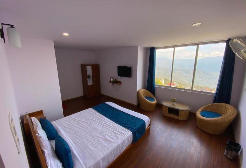 בית מלון כפרי Arms Near Sumi Boys School