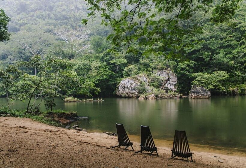 فندق Black Rock Lodge