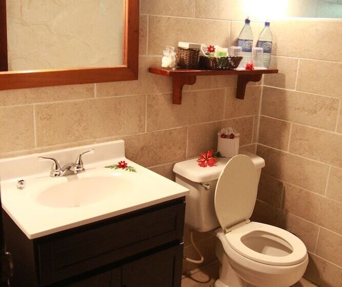 فندق Black Rock Lodge