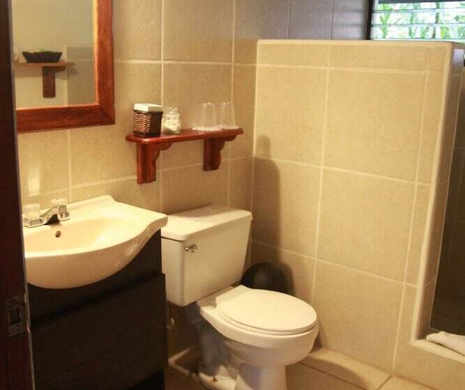 فندق Black Rock Lodge