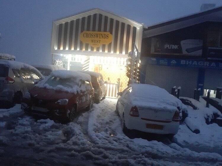 ホテル Cross Winds West