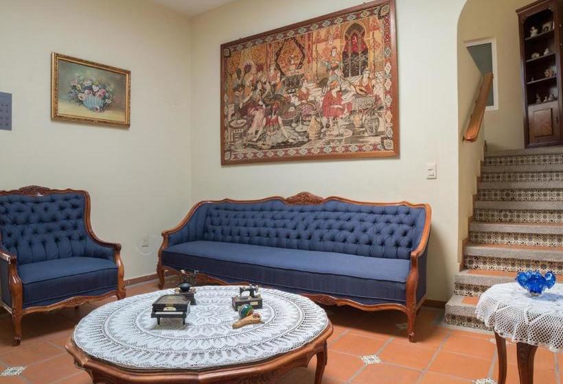 فندق Estancia Carmelita