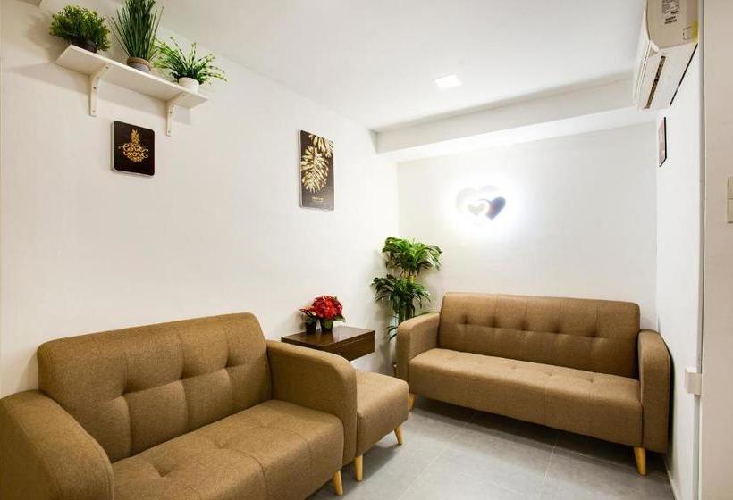 בית מלון כפרי Oyo 89631 988