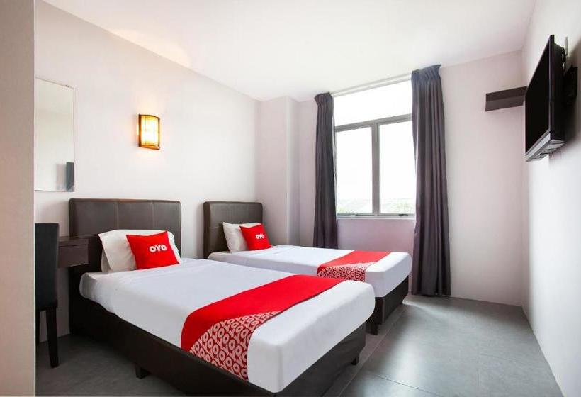 בית מלון כפרי Oyo 89631 988