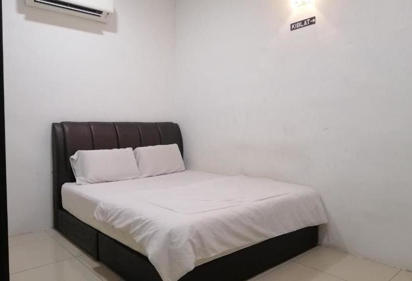 בית מלון כפרי Oyo 89702 Md  Masai