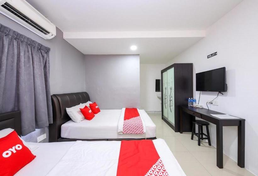 בית מלון כפרי Oyo 89702 Md  Masai