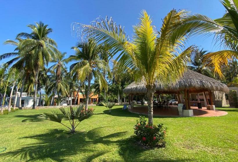 Отель Rojo Manglar