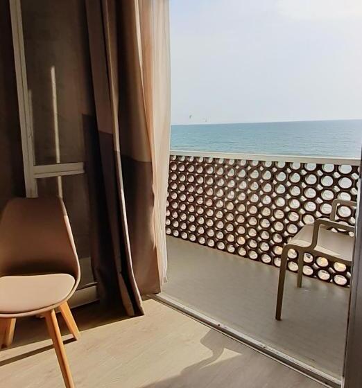 בית מלון כפרי Tirreno