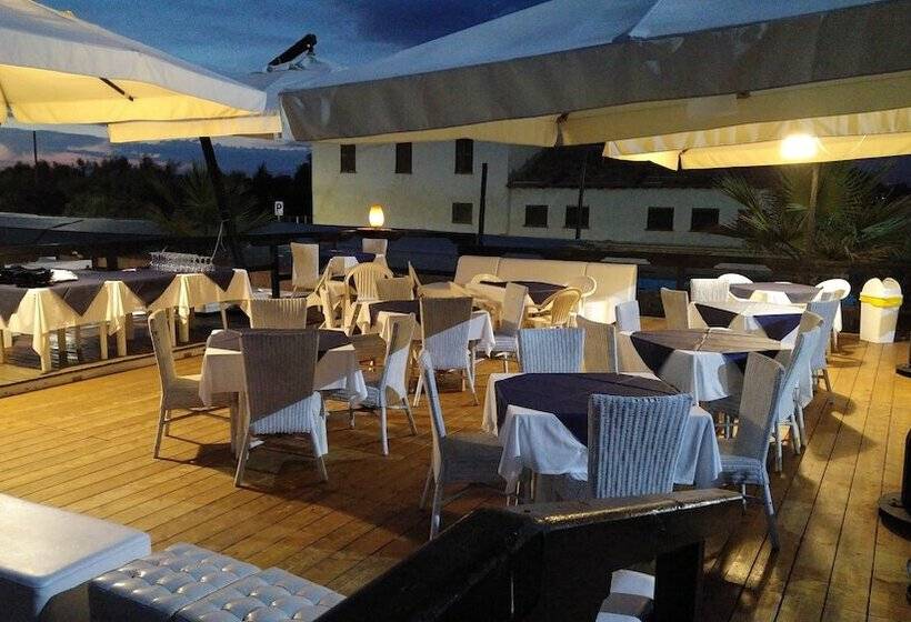 בית מלון כפרי Tirreno