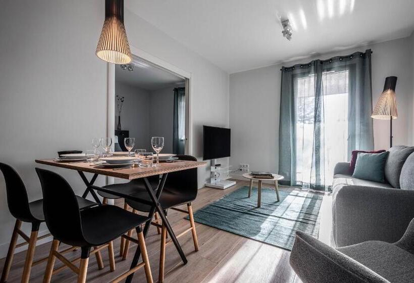 La Grange Des Pères