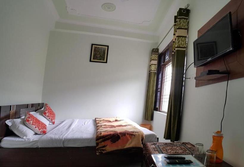 پانسیون Bahar Guest House