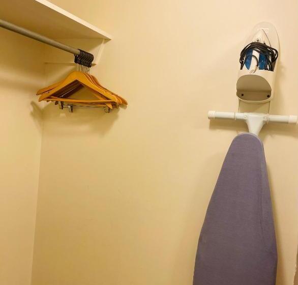 בית מלון כפרי America S Best Value Inn Sandpoint