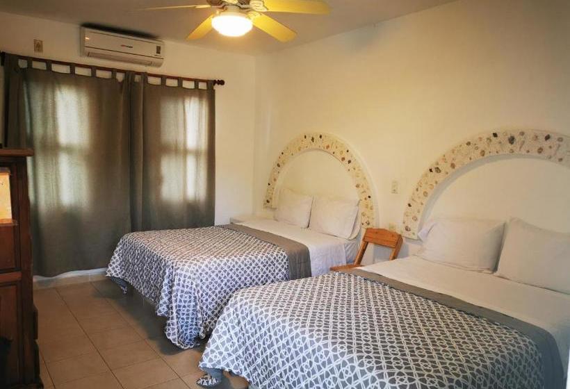 בית מלון כפרי Y Restaurant Casa Del Mar