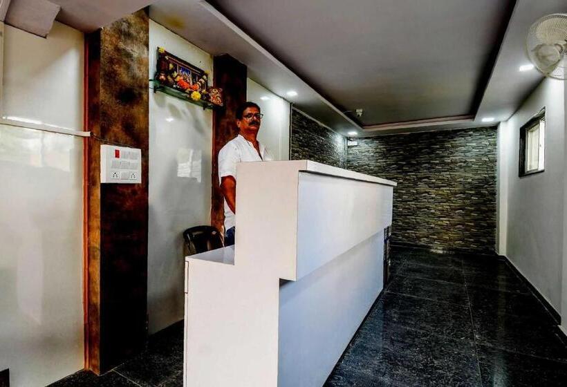 בית מלון כפרי Collection O 64849 Dwarka Lodge