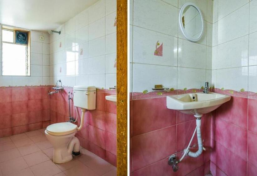 בית מלון כפרי Collection O 64849 Dwarka Lodge