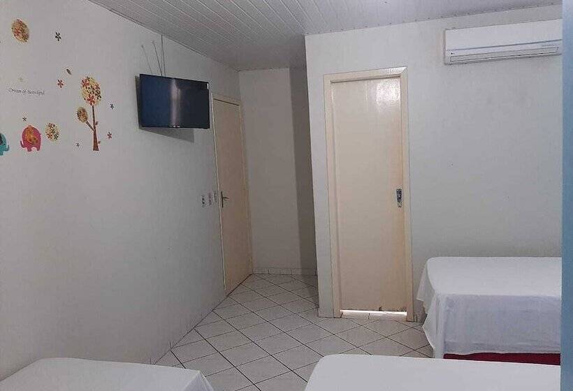 בית מלון כפרי Danubio